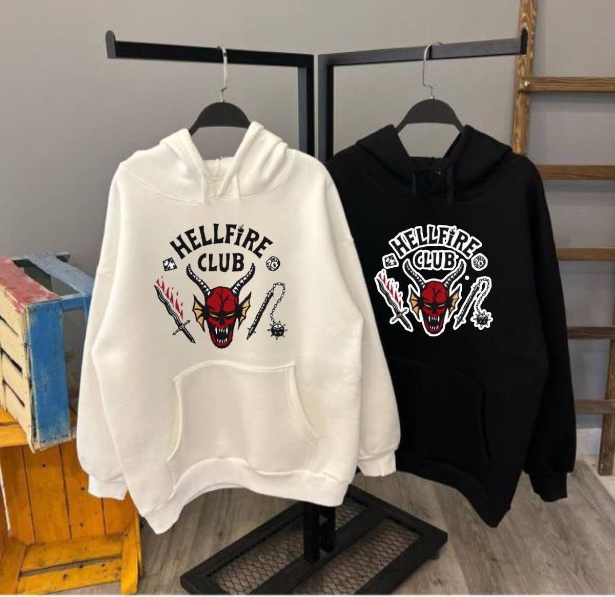 Siyah-Beyaz Hellfire Club Baskılı Sevgili-Arkadaş 2'li Kapüşonlu Oversize Sweatshirt