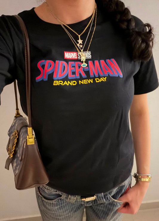 Siyah Örümcek Adam Drand New Day Baskılı T-Shirt
