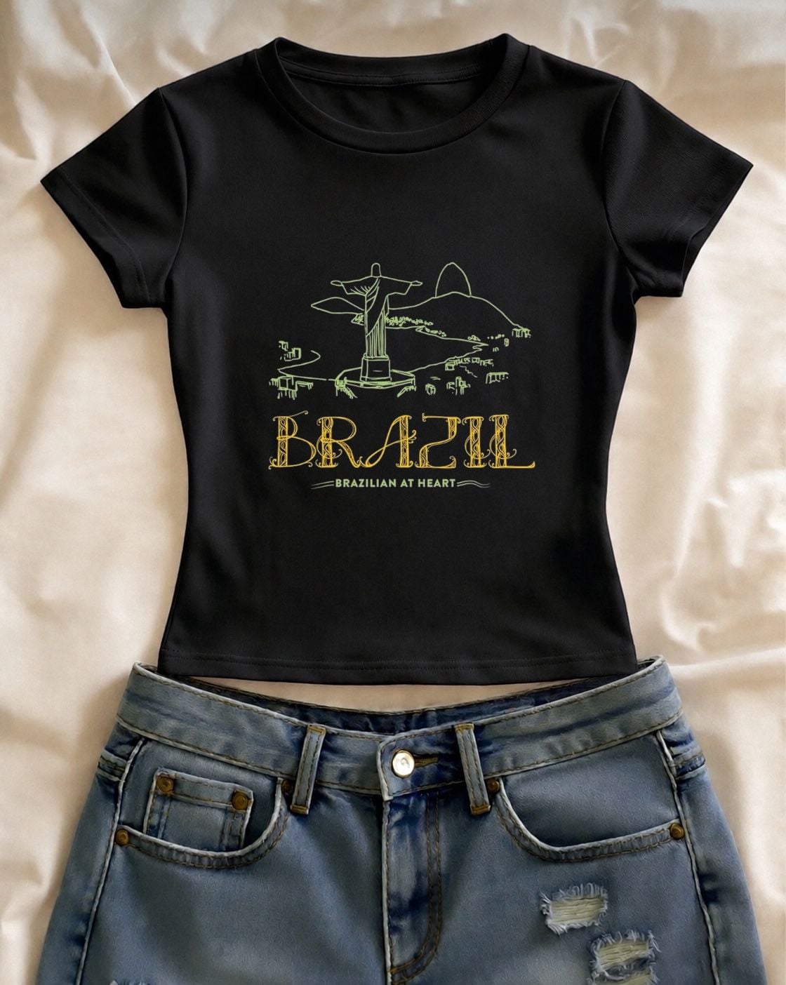 Brazıl Baskılı Siyah Kemer Boy Y2K Kısa Kollu Crop
