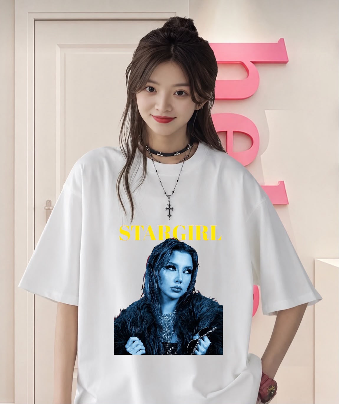 Beyaz Manifest Star Girl Baskılı T-Shirt