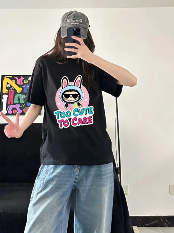 Unisex Spectacled Labubu Baskılı Bisiklet Yaka T-Shirt