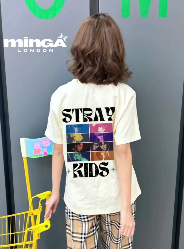 Stray Kids Collage Baskılı Bej Oversize Tshirt