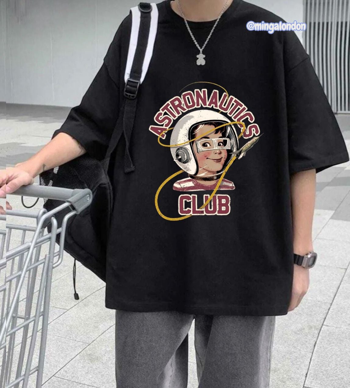 Astronatıcs Club Baskılı Siyah T-Shirt