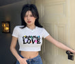 Crımınal Love Baskılı Beyaz Kemer Boy Y2K Kısa Kollu Crop