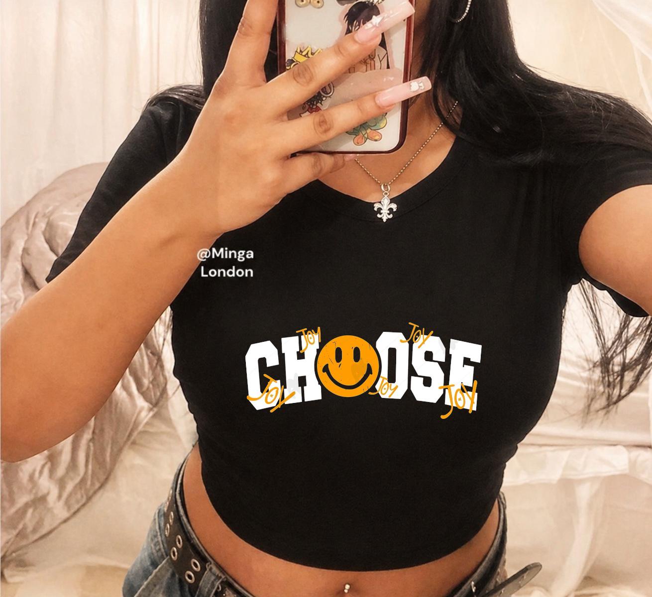 Choose Baskılı Siyah Kemer Boy Y2K Kısa Kollu Crop