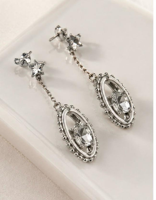 Yıldız ve Oval Kristal Sallantılı Küpe 04