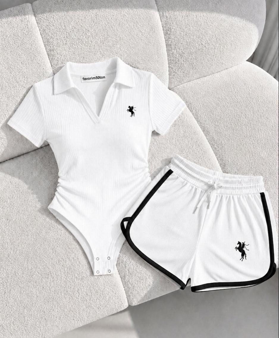 Beyaz Fit Polo Yaka Bodysuıt Şort Takım(Ön Sipariş-20 Temmuz Tarihinde Kargolanacak)